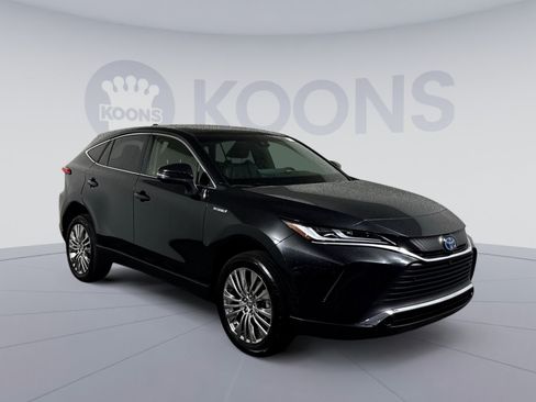 Used 2021 Toyota Venza Limited w/ Carpet Mat Package (TMS) AWD/4WD image 10