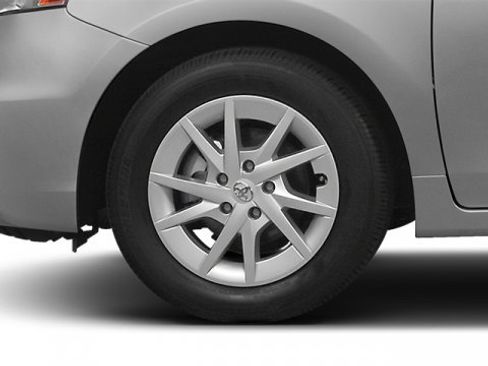 Used 2014 Toyota Prius V Five image 11