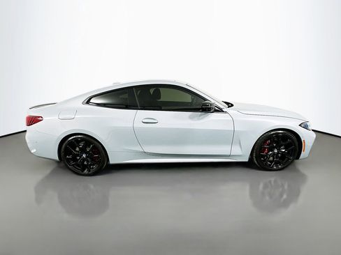 Certified 2026 BMW M440i Coupe w/ Premium Package image 4