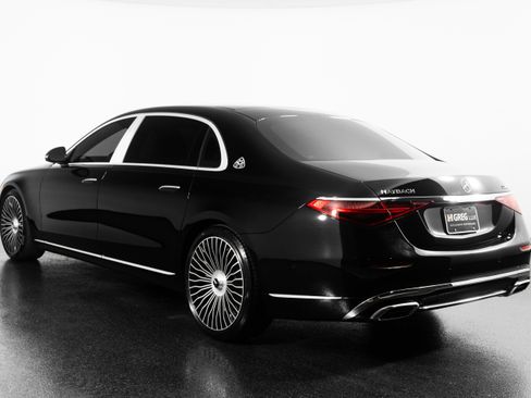 Used 2024 Mercedes-Benz Maybach S 580 4MATIC image 13