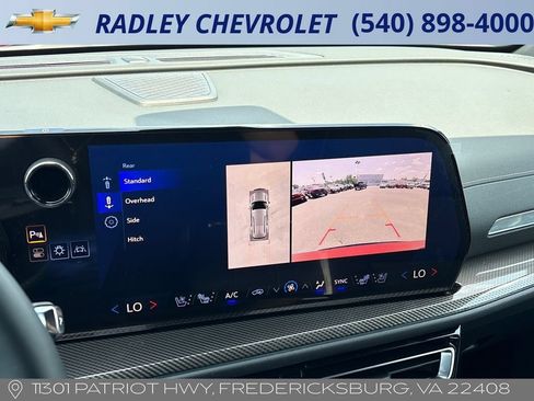 Used 2025 Chevrolet Traverse High Country w/ LPO, Floor Liner Package AWD/4WD image 10