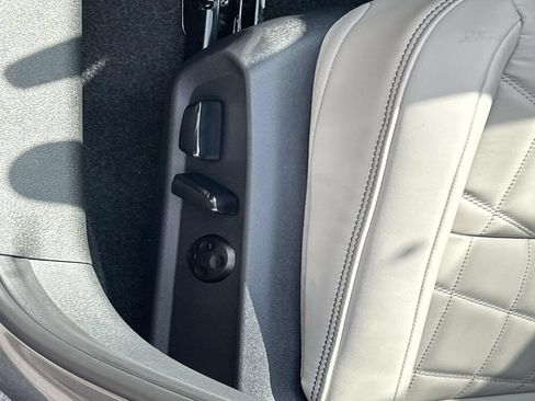New 2026 Nissan Sentra SL w/ Floor Mat Package FWD image 16