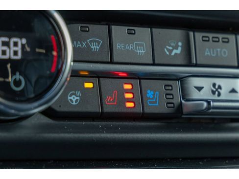 Used 2022 Ford Expedition Max Limited image 29