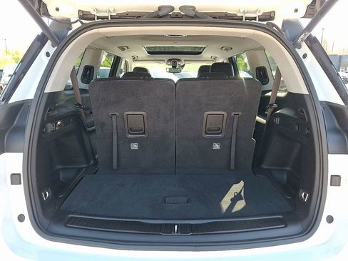 Used 2023 Jeep Grand Cherokee L Limited w/ Trailer Tow Group (B) image 28