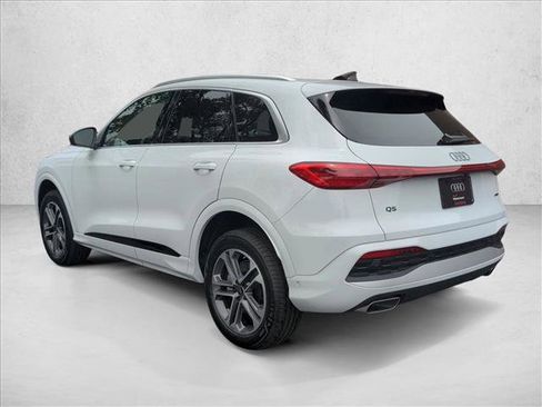 Used 2025 Audi Q5 Premium Plus w/ Premium Plus image 7