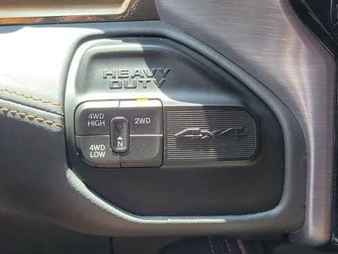 Used 2024 RAM 2500 Limited AWD/4WD image 15