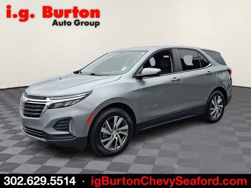 Used 2023 Chevrolet Equinox LT FWD image 3
