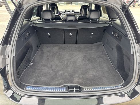 Used 2024 Mercedes-Benz GLC 300 image 30