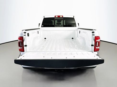 Used 2024 RAM 2500 Laramie w/ Safety Group AWD/4WD image 29
