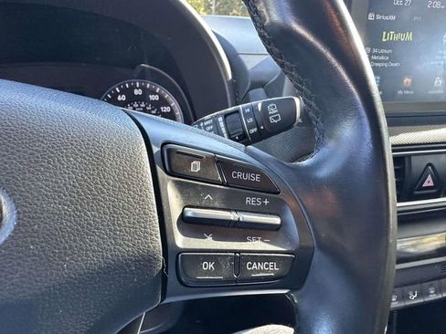 Used 2018 Hyundai Kona Limited image 27