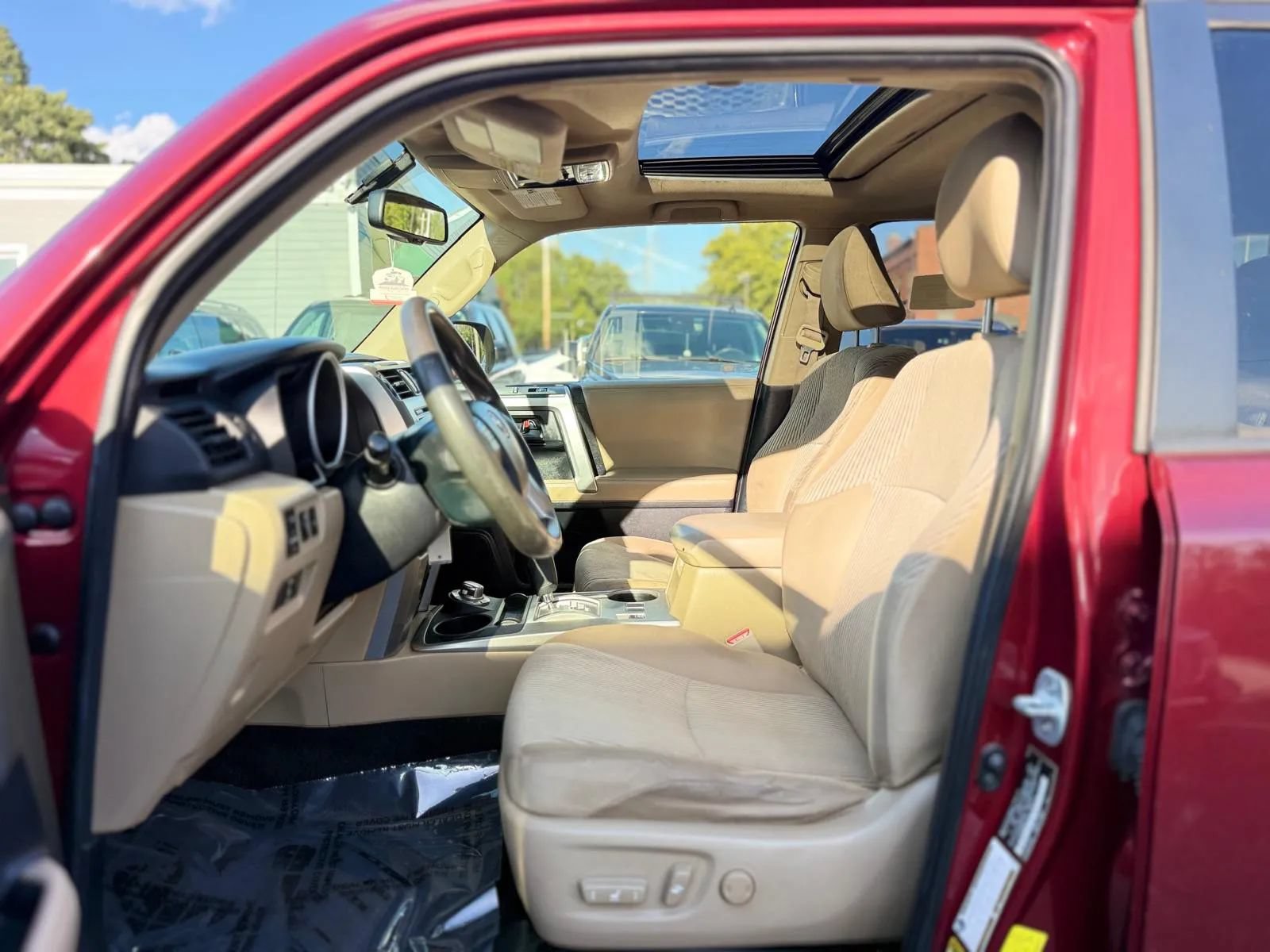 Used 2013 Toyota 4Runner SR5 w/ Convenience Pkg AWD/4WD image 11