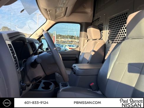 Used 2016 Nissan NV 2500 SV w/ Technology Package image 19