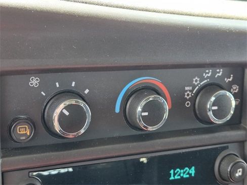 Used 2024 Chevrolet Express 2500 135 w/ Driver Convenience Package image 20