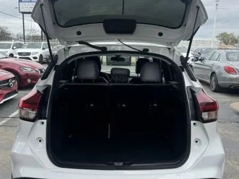 Used 2021 Nissan Kicks SR w/ SR Premium Package image 13