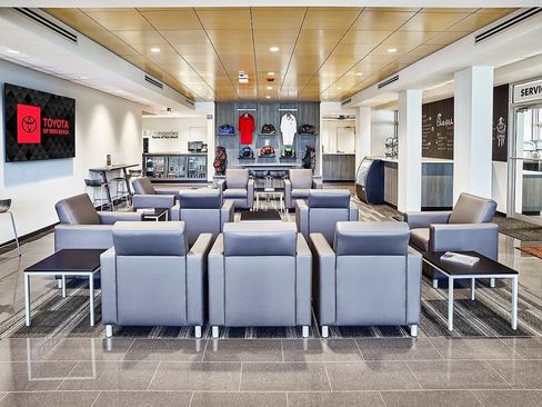 Used 2021 Ford Expedition Limited RWD image 10