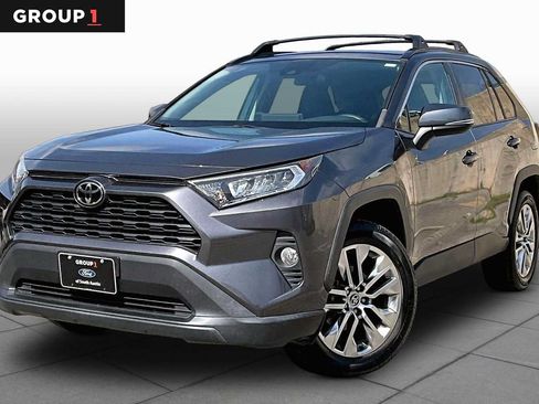 Used 2021 Toyota RAV4 XLE Premium FWD image 1