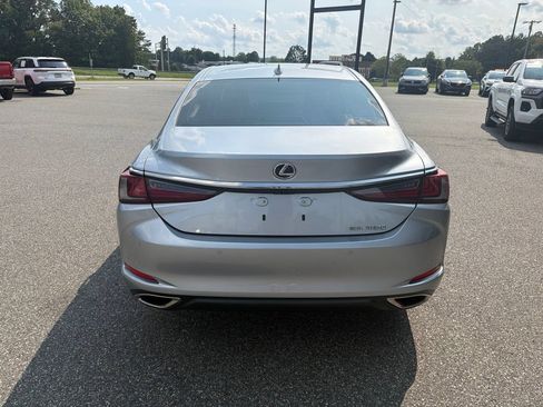 Used 2023 Lexus ES 350 w/ Premium Package FWD image 8