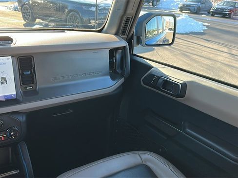 Used 2024 Ford Bronco Wildtrak image 27