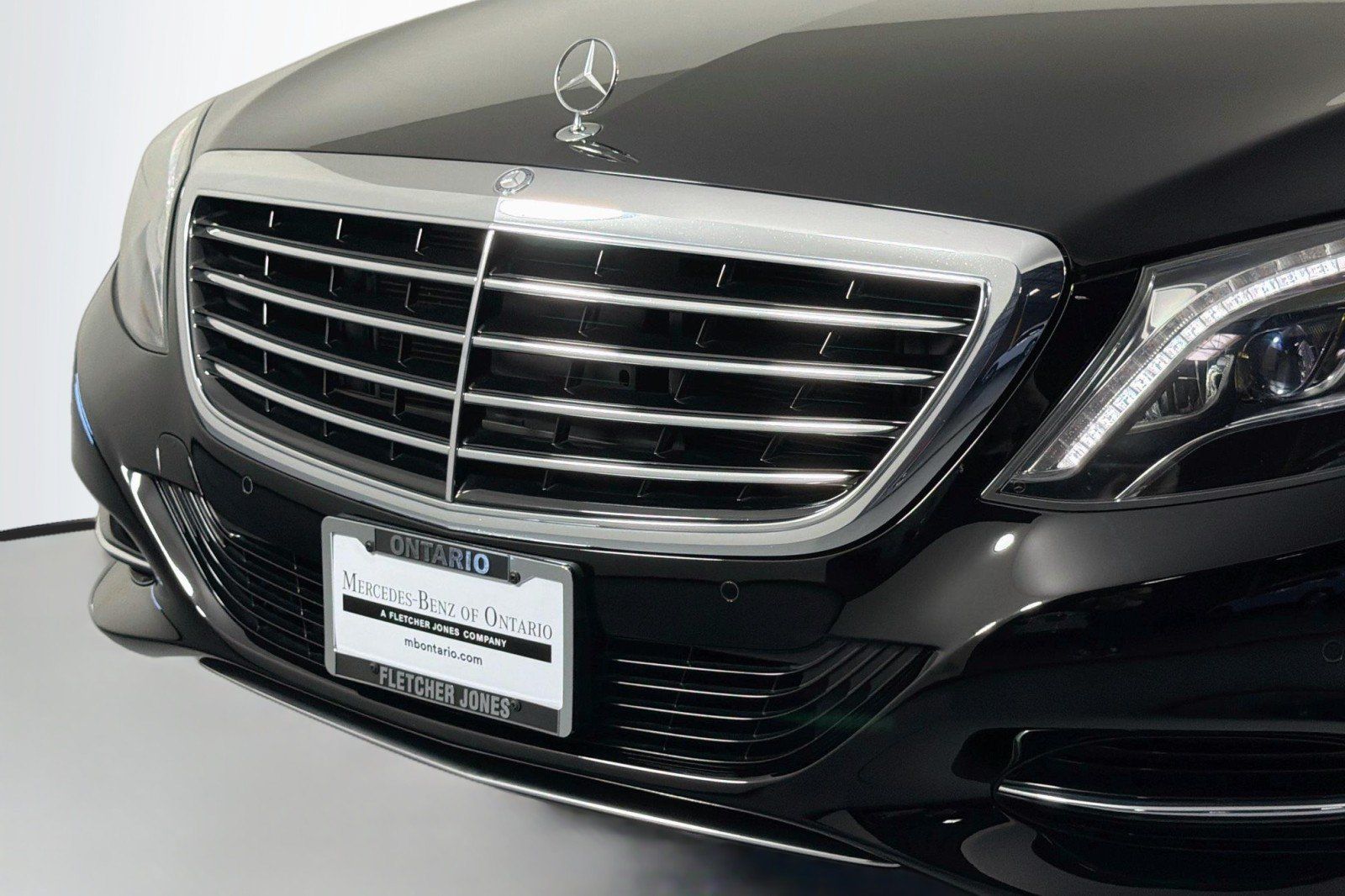 Used 2016 Mercedes-Benz S 550 Sedan image 12
