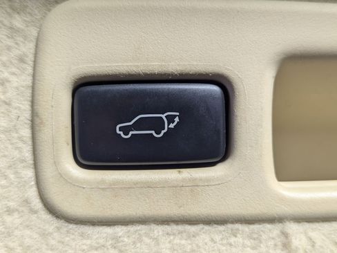 Used 2013 Lexus RX 350 350 AWD w/ Navigation Pkg image 26