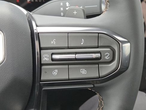 New 2026 GMC Terrain AT4 w/ Convenience Package III AWD/4WD image 16