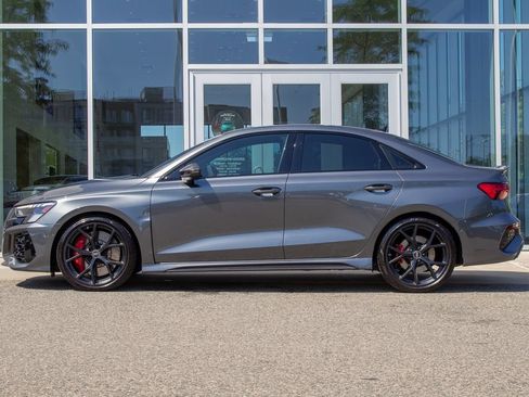Used 2024 Audi RS 3 w/ Carbon Package AWD/4WD image 7