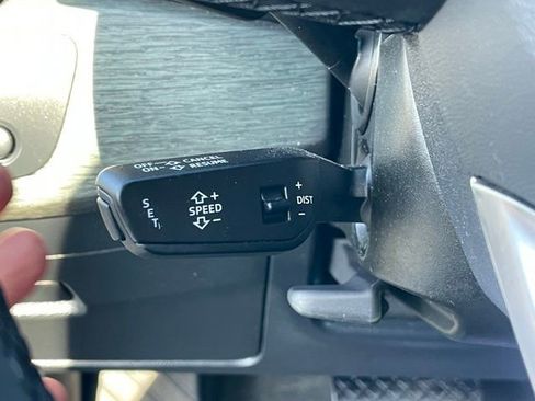 Used 2022 Audi A4 2.0T allroad Premium Plus w/ Premium Plus Package image 18