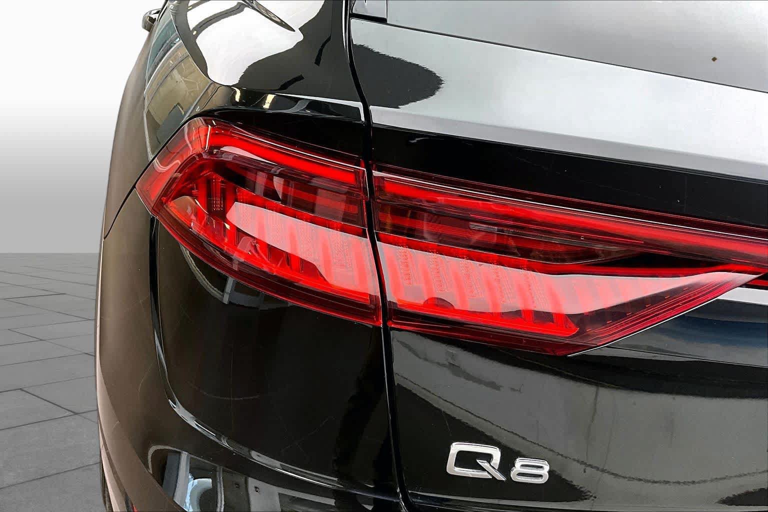 Used 2023 Audi Q8 Premium Plus w/ Premium Plus Package AWD/4WD image 28