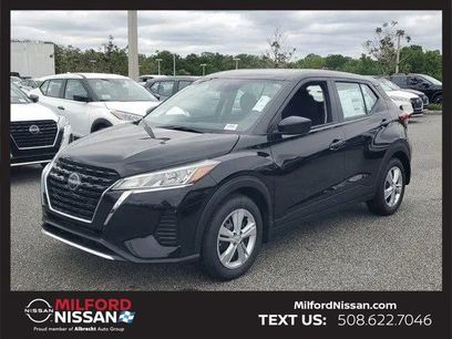 Used 2025 Nissan Kicks Play S
