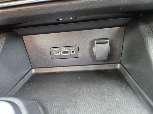 Used 2023 Nissan Sentra SV image 27