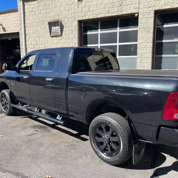 Used 2016 RAM 2500 Big Horn w/ Black Appearance Group AWD/4WD image 4