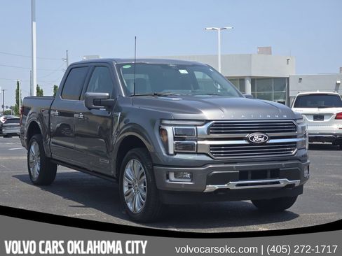 Used 2025 Ford F150 Platinum w/ Equipment Group 703A Plus AWD/4WD image 3