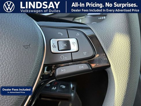 Used 2018 Volkswagen Tiguan S FWD image 18