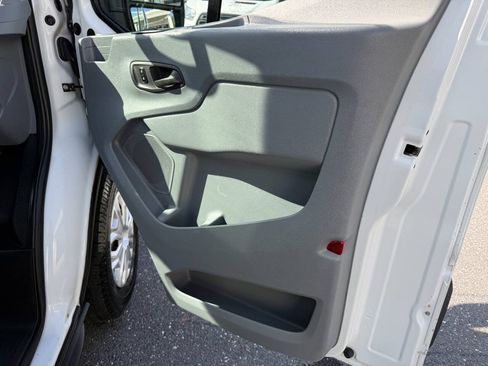 Used 2017 Ford Transit 250 148 Medium Roof RWD image 26