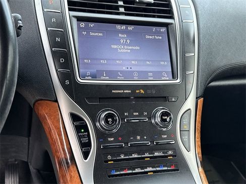 Used 2020 Lincoln Nautilus Reserve w/ Cargo Utility Package image 25