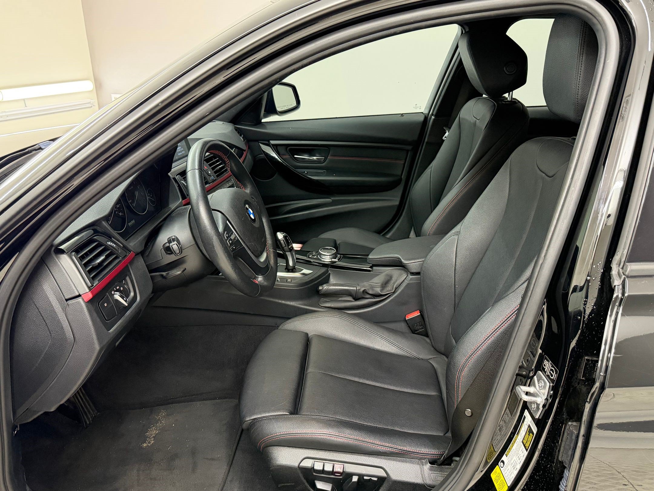Used 2014 BMW 328i Sedan RWD image 5