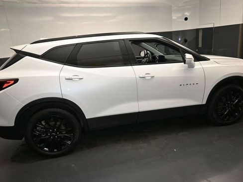 Used 2023 Chevrolet Blazer LT image 32