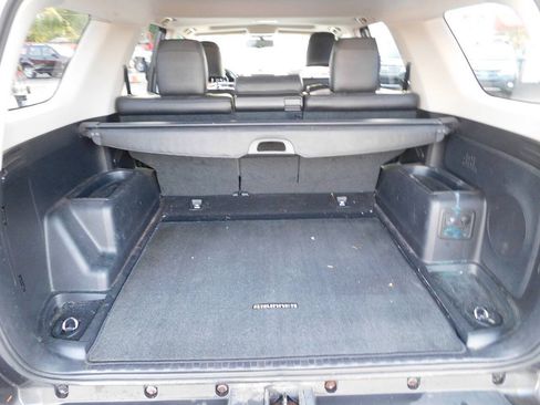 Used 2011 Toyota 4Runner Limited AWD/4WD image 14