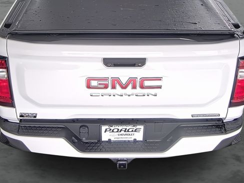 Used 2023 GMC Canyon Elevation w/ Convenience Package image 12