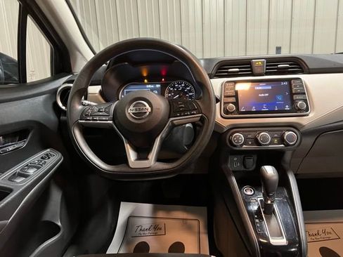 Used 2021 Nissan Versa SV image 26