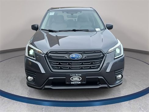 Used 2023 Subaru Forester image 3