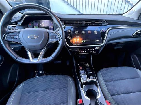 Used 2023 Chevrolet Bolt EUV LT w/ Comfort Package image 15