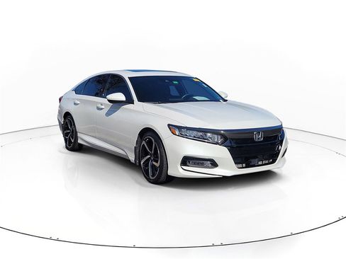Used 2019 Honda Accord Sport image 1