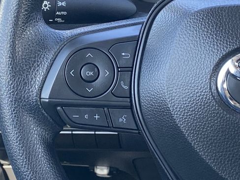 Certified 2025 Toyota Corolla LE image 17