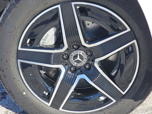 New 2026 Mercedes-Benz GLC 300 4MATIC image 11
