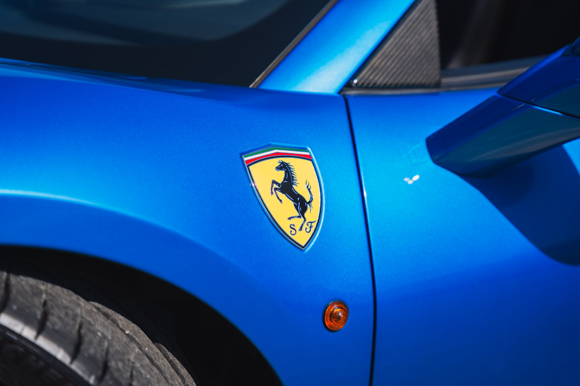 Used 2017 Ferrari 488 Spider RWD image 47
