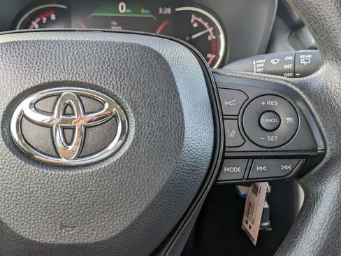 Used 2024 Toyota RAV4 LE image 20