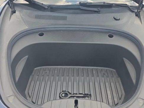 Used 2023 Tesla Model 3 Standard Range RWD image 13