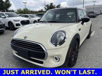 Used 2020 MINI Cooper 4-Door Hardtop image 1