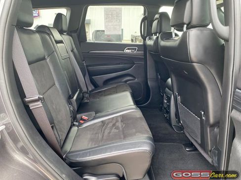 Used 2019 Jeep Grand Cherokee Altitude image 7